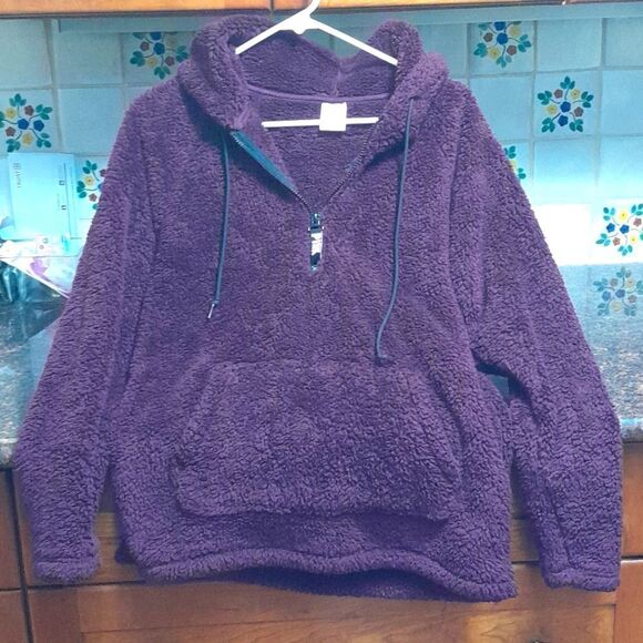 Pink Victoria's Secret Sherpa Hoodie...Size XS - Picture 1 of 5